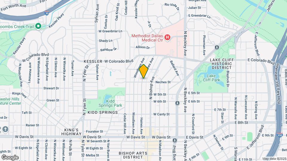 425 Neches St Map and Location Details
