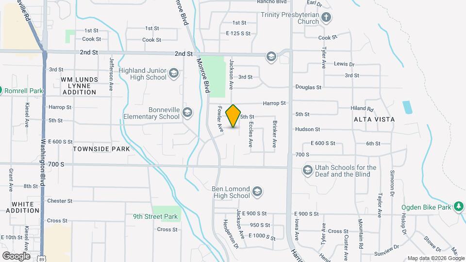 981 Hudson St Map and Location Details