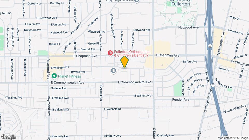 2042 A-D E. Wilshire Ave Mapa y Detalles de la Ubicación