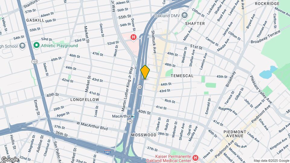 564 44th St Map and Location Details