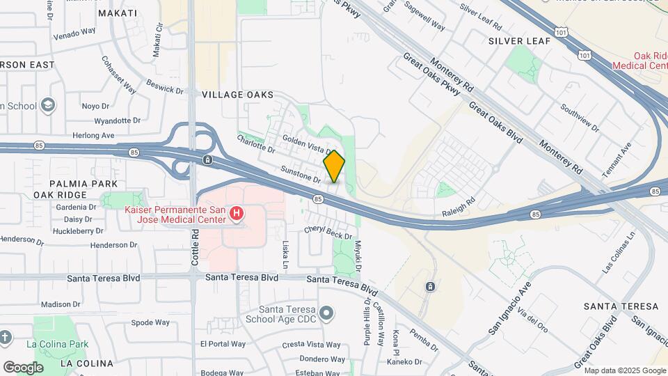 890 White Moonstone Loop Map and Location Details