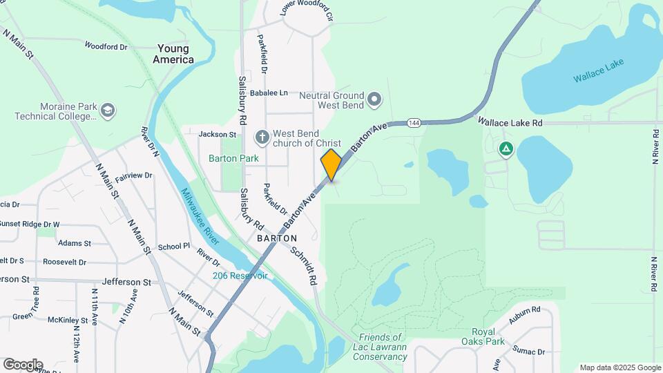 Barton Avenue Estates Apartments in West Bend, WI