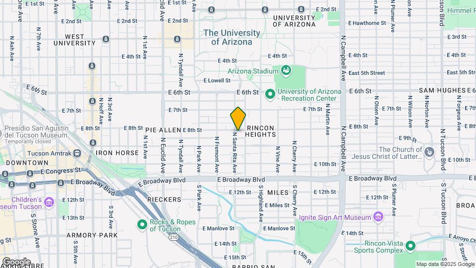 250 N Santa Rita Ave Mapa y Detalles de la Ubicación