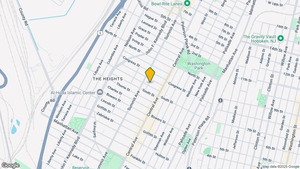 36 Bleecker St Map and Location Details