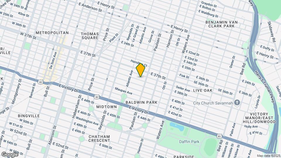 726 E 38th St Map and Location Details