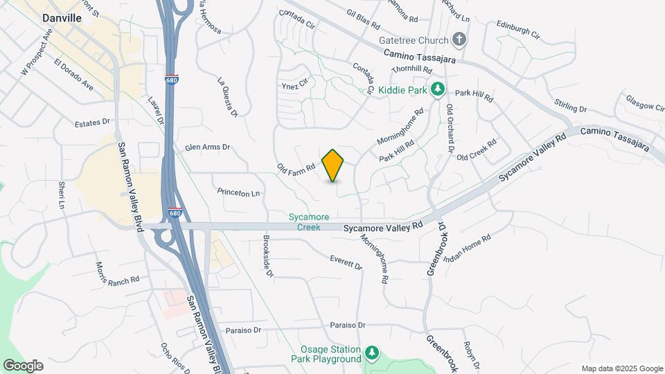 131 Clover Hill Ct Map and Location Details