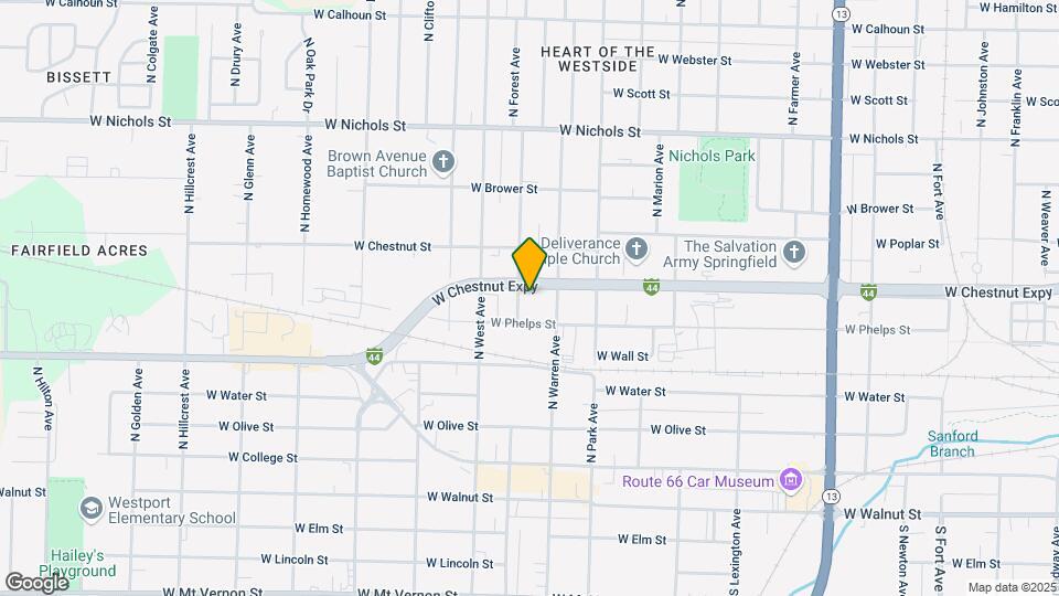 526 N Forest Ave Map and Location Details