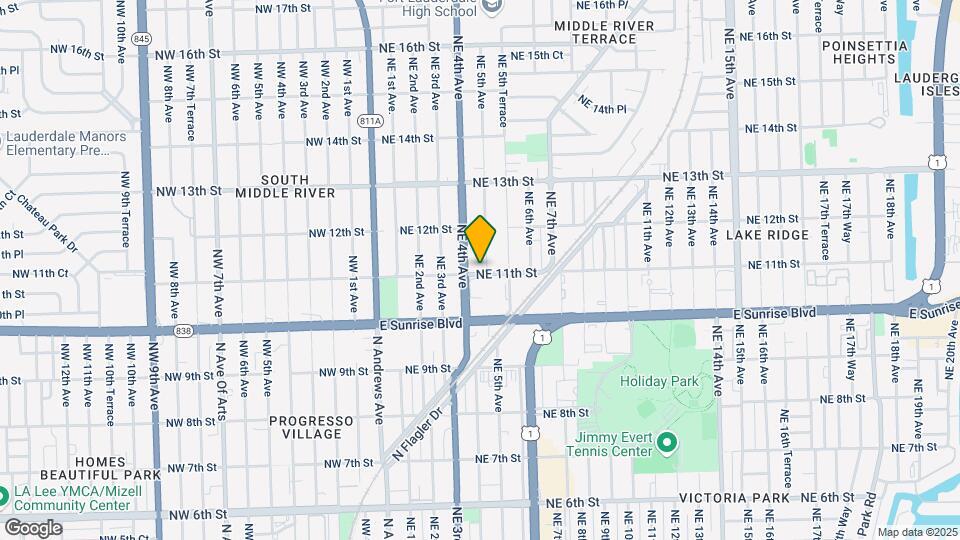 421 NE 11th St Map and Location Details