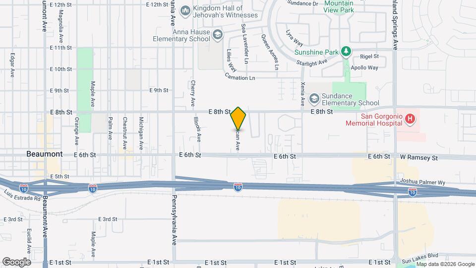 675 American Ave Mapa y Detalles de la Ubicación