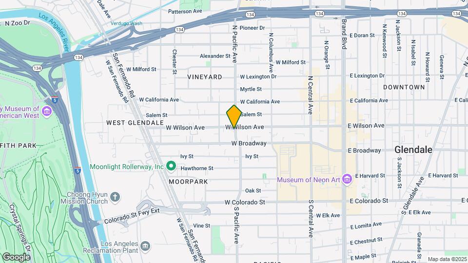 500 W Wilson Ave Map and Location Details