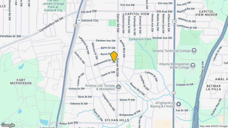 933 Woodbourne Dr SW Map and Location Details