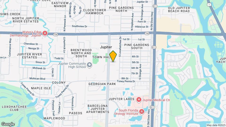 407 Highwood Cir Map and Location Details