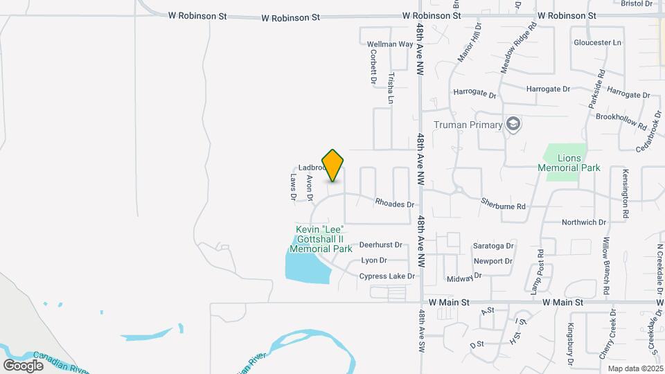 405 Rhoades Ct Map and Location Details