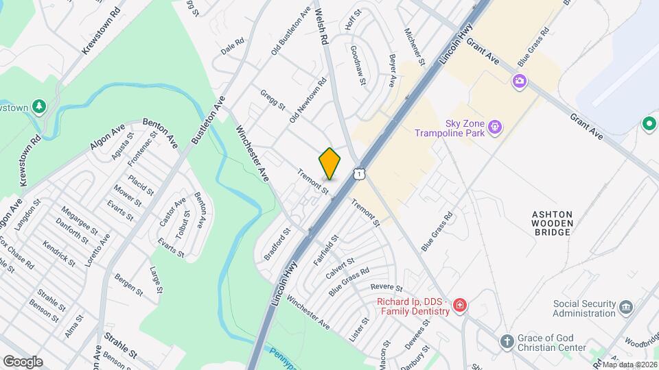 2411 Tremont St Map and Location Details