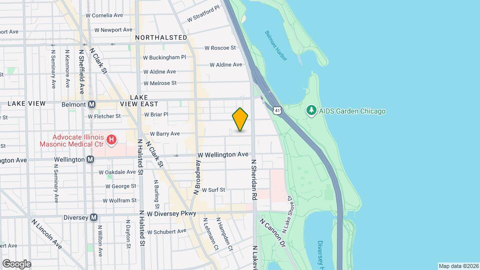 426 W Barry Ave, Unit 209 Map and Location Details