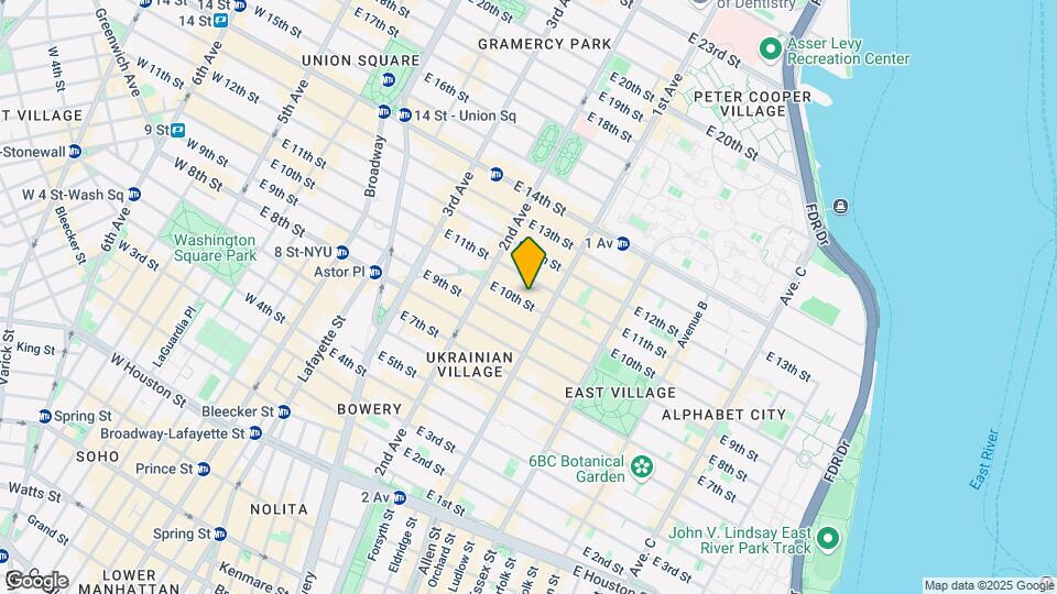 231 E Tenth St Mapa y Detalles de la Ubicación
