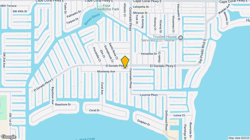 725 Monterey Ave Map and Location Details