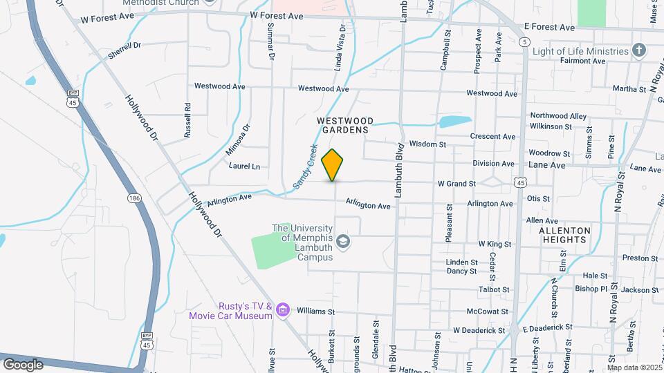 562 Westmoreland Pl Map and Location Details