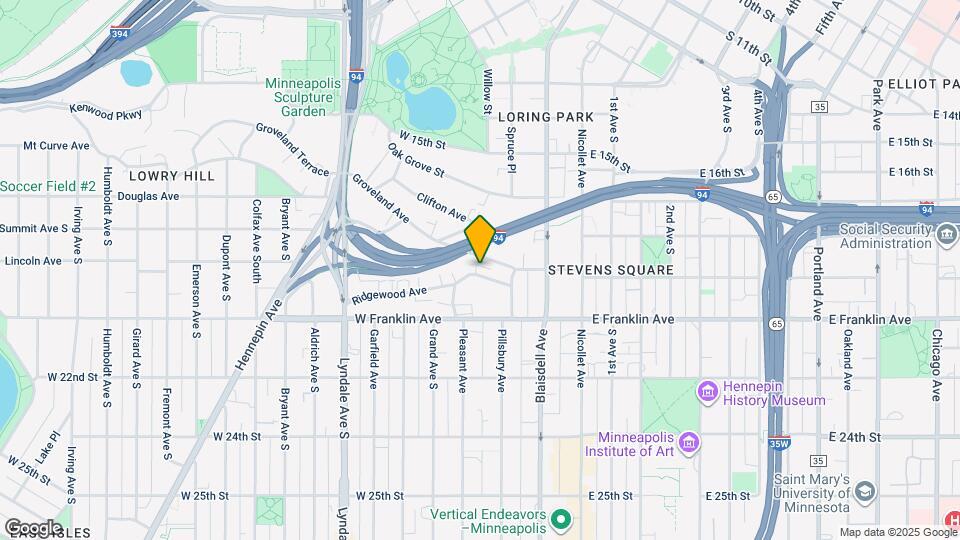 226 Ridgewood Ave Map and Location Details