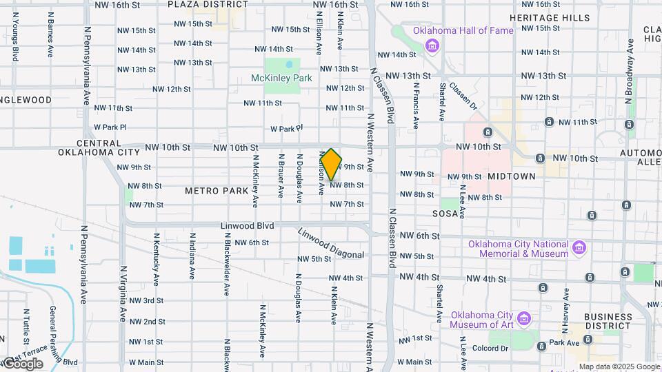 1222 NW 8th St Map and Location Details
