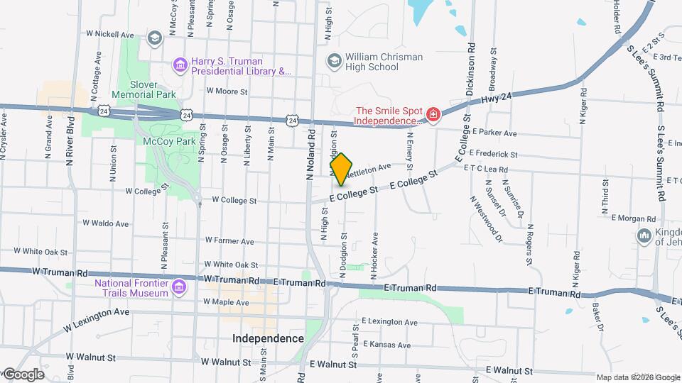 310 E College St Map and Location Details