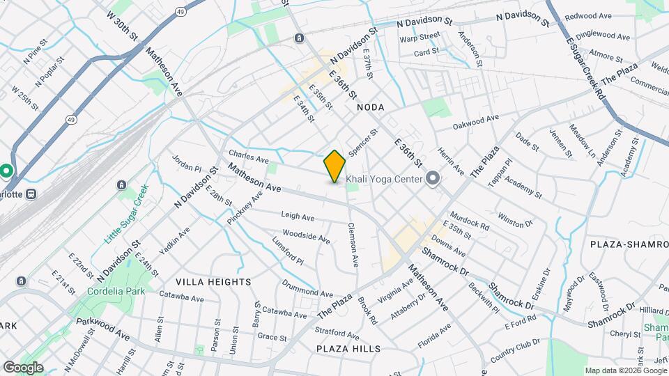 Room in Duplex on Charles Ave Mapa y Detalles de la Ubicación