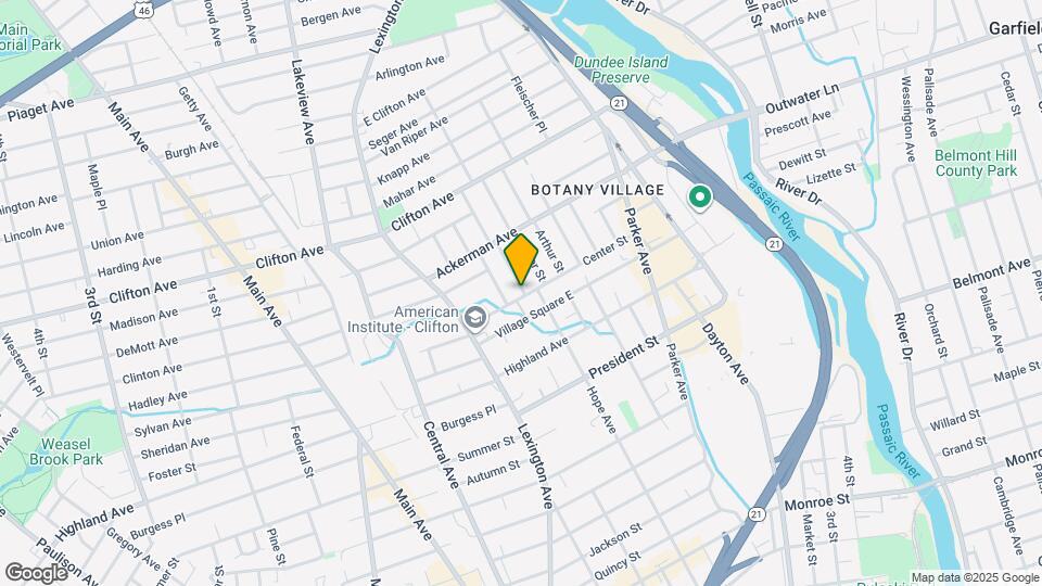 114 Center St Map and Location Details