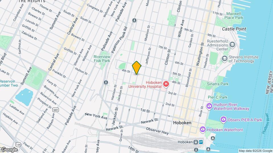 326 Madison St Map and Location Details