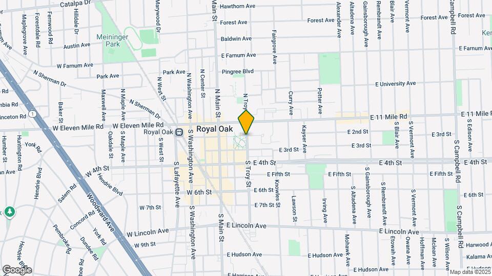204 S Troy St Map and Location Details