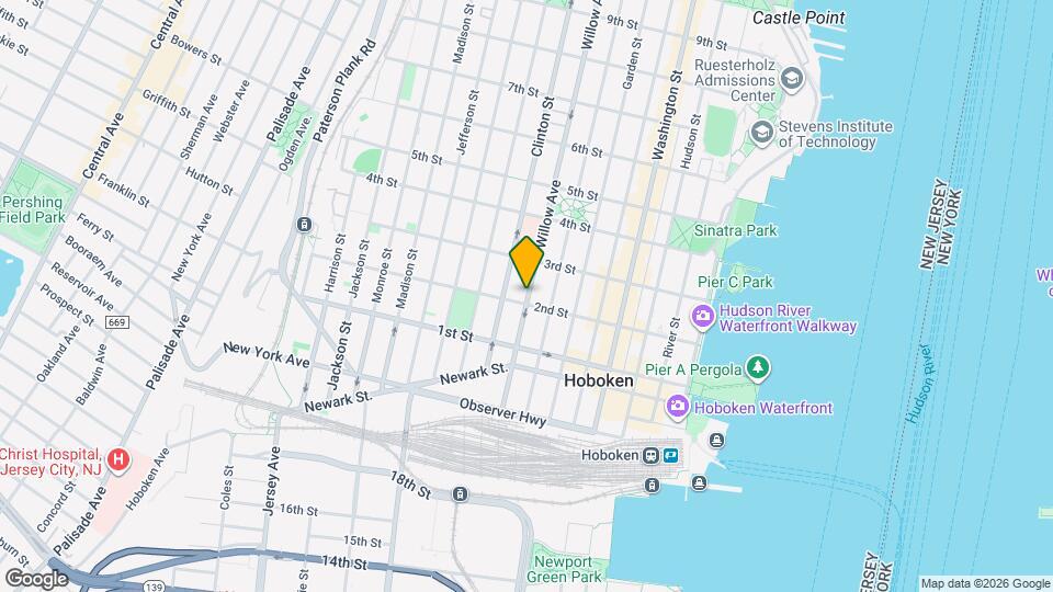 208 Willow Ave Map and Location Details