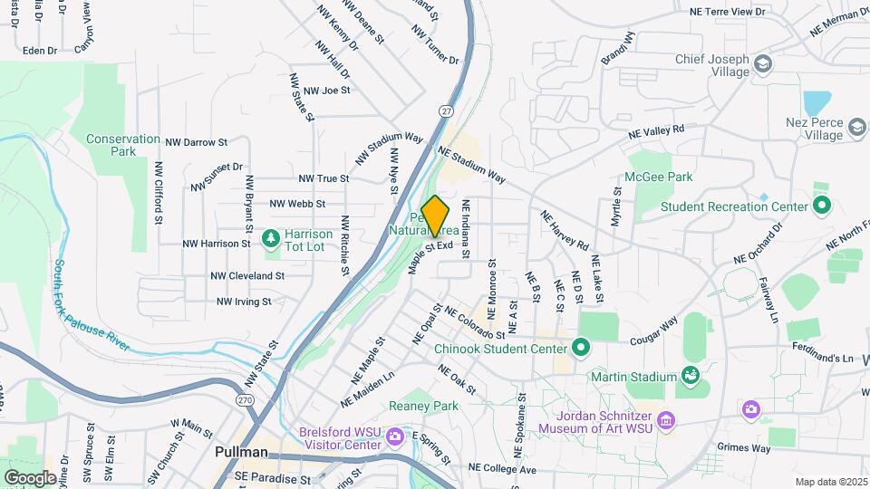 940 NE Maple St, Unit 2RN Map and Location Details