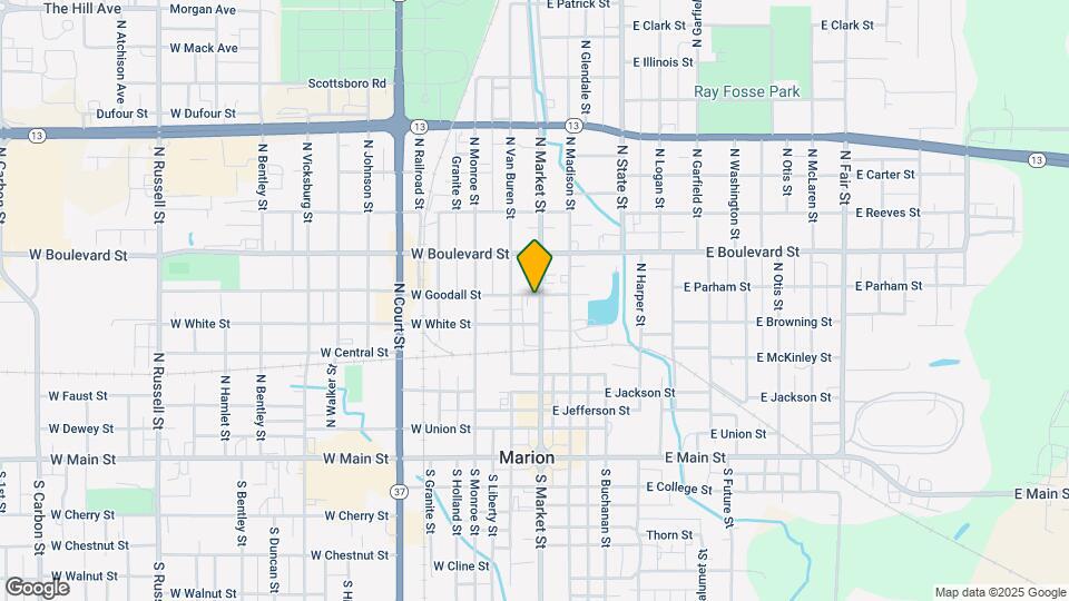 712 N Market St Map and Location Details