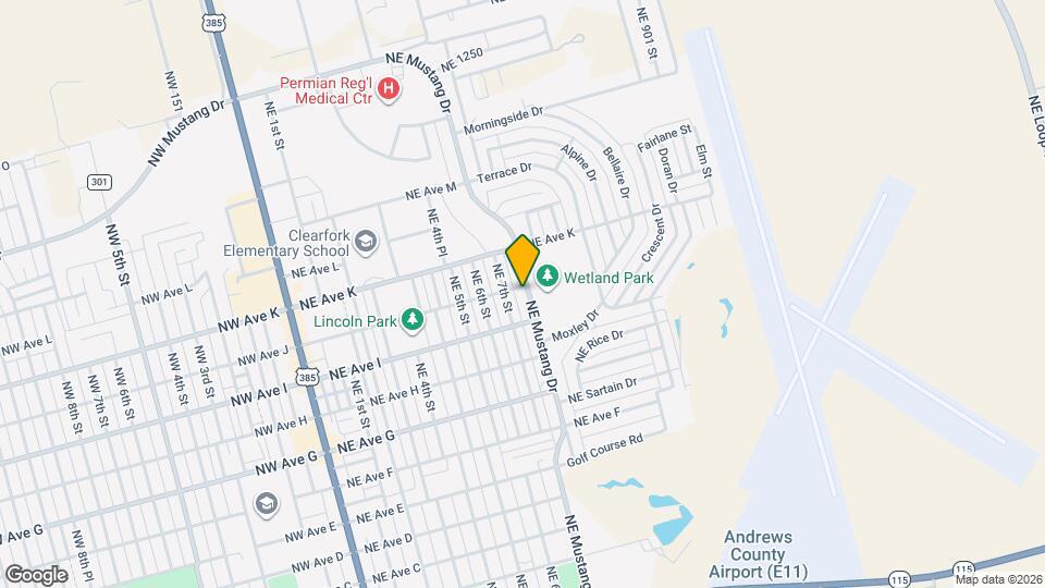 1013 NE Mustang Dr Mapa y Detalles de la Ubicación
