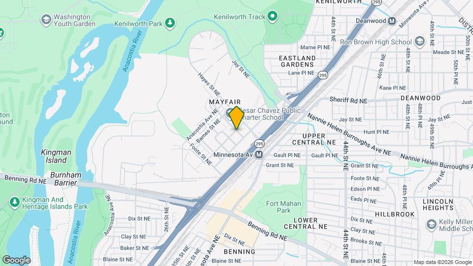 725 Parkside Pl NE Map and Location Details