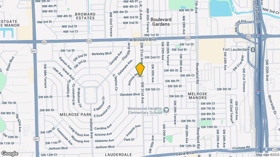 421 SW 31st Ave Map and Location Details