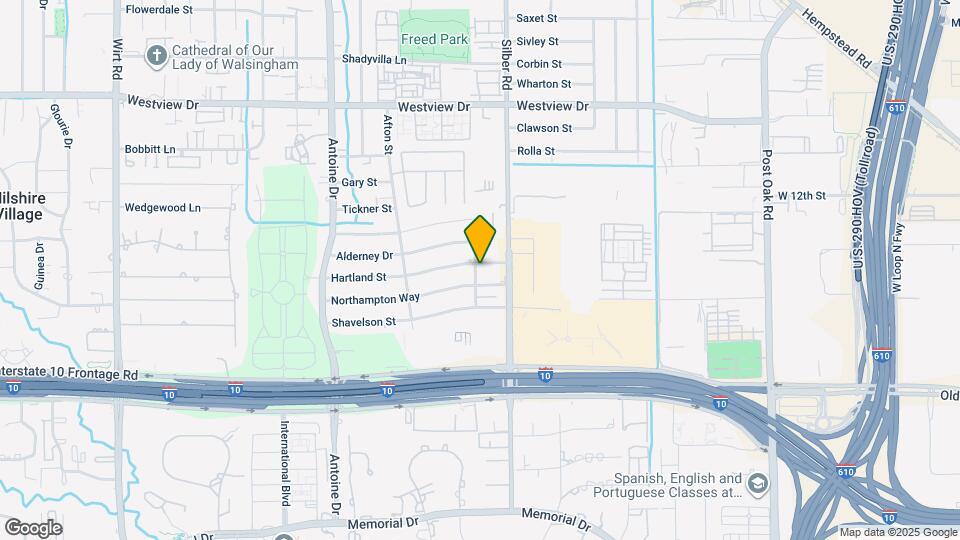 6823 Hartland St Map and Location Details