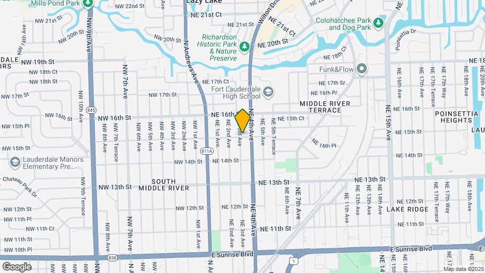 305 NE 15th St Map and Location Details