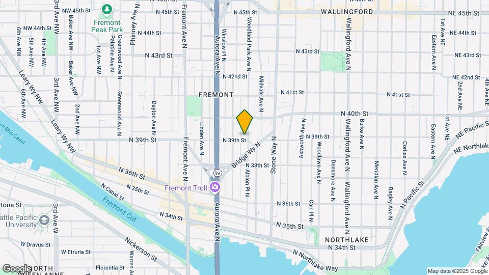 3903 Woodland Park Ave N Map and Location Details