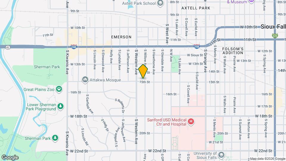 623 S Willow Ave Map and Location Details