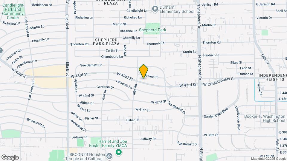850 W 43rd St Map and Location Details