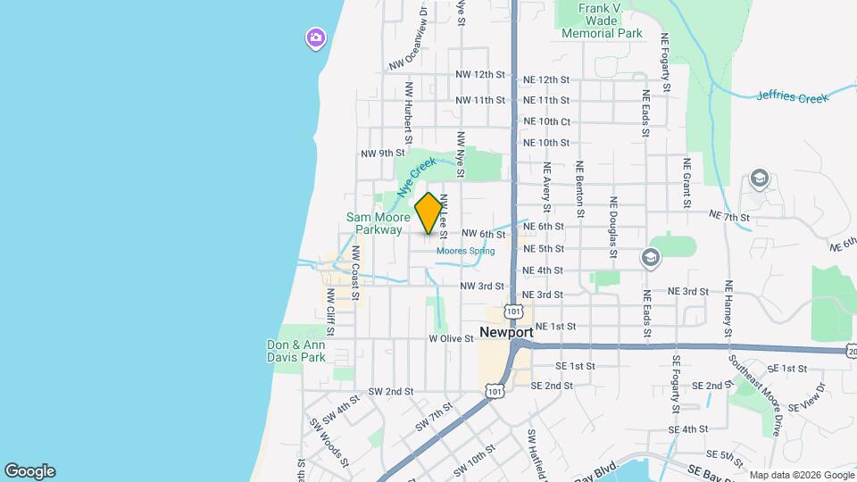 385 NW 6th St Map and Location Details