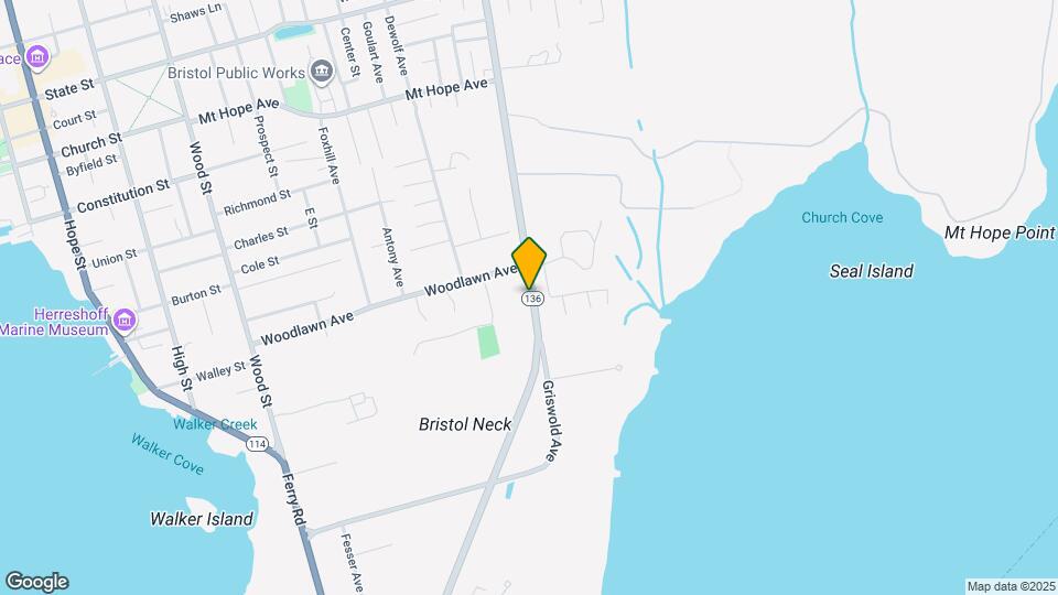 215 Metacom Ave Map and Location Details