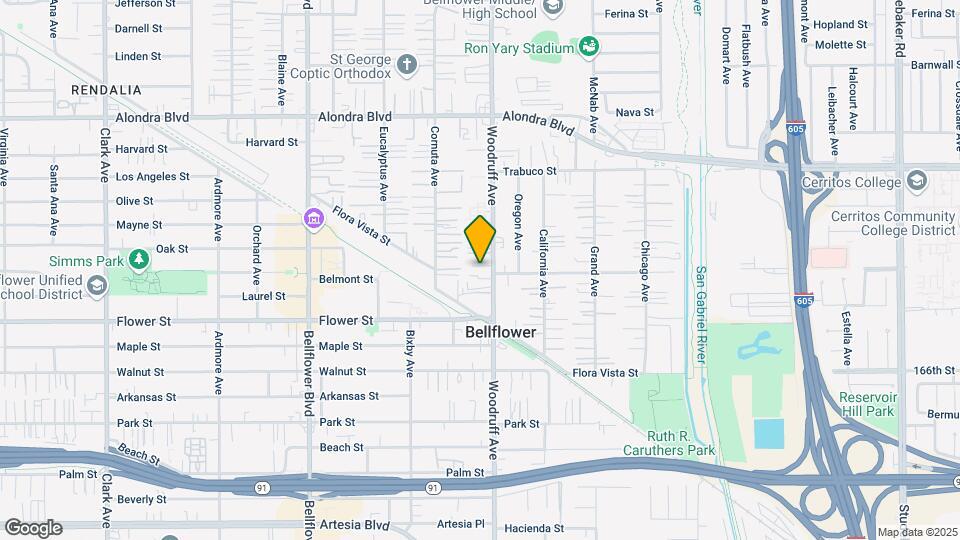 16443 Woodruff Ave Map and Location Details