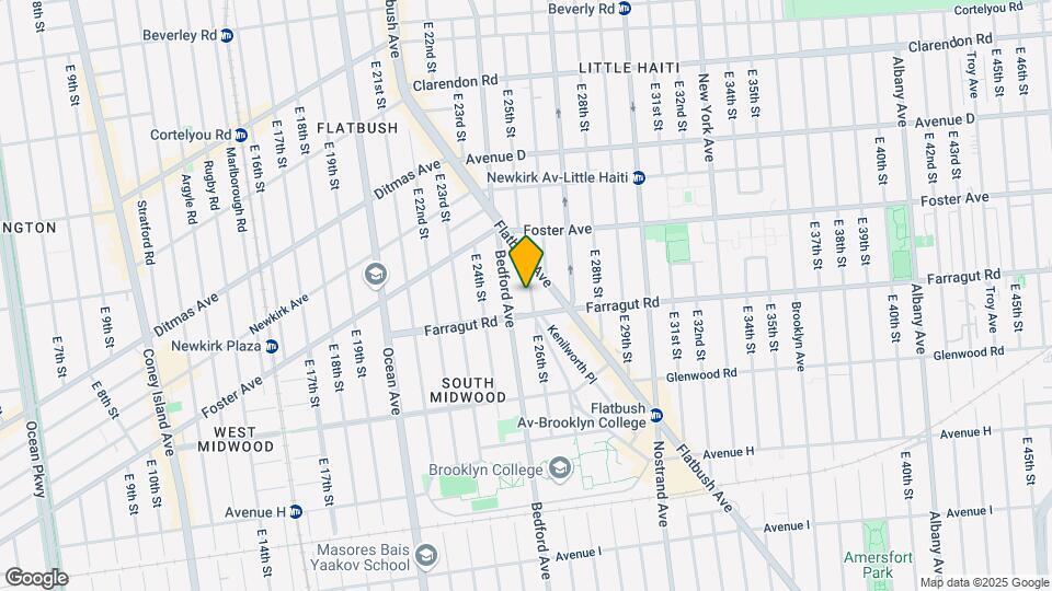 572 E 26th St Map and Location Details