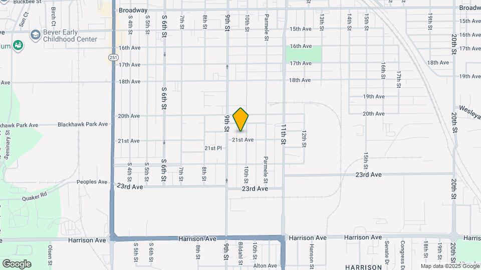 2139 10th St Map and Location Details