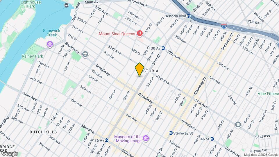 31-39-39 30th St Map and Location Details