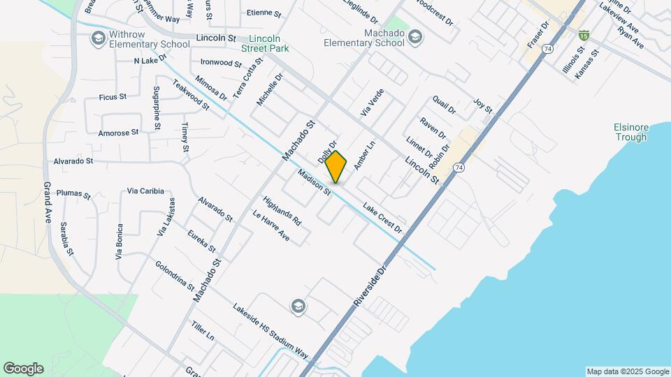 3571 Lake Crest Dr Map and Location Details