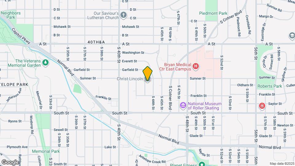 4325 Sumner St Map and Location Details