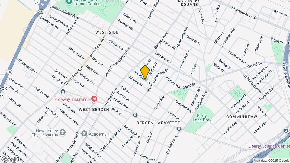589 Bramhall Ave, Unit 2R Map and Location Details