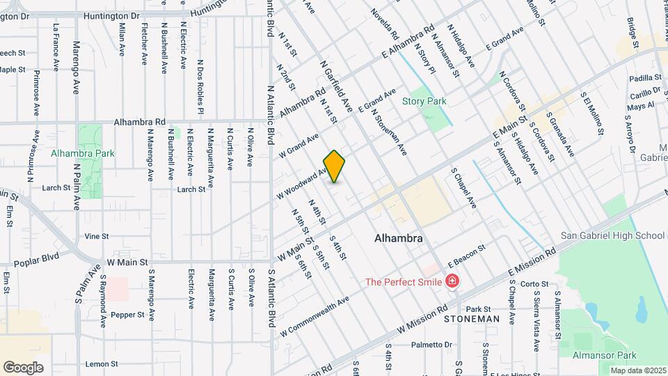 112 N 3rd St Mapa y Detalles de la Ubicación